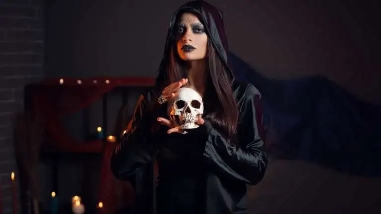 Black Magic Removal in London – Psychic Dhanaji’s Powerful Spiritual Shield